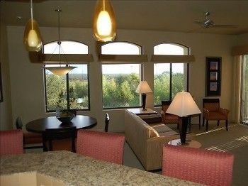 ツーソン Casitas At Sabino Springsアパートホテル エクステリア 写真