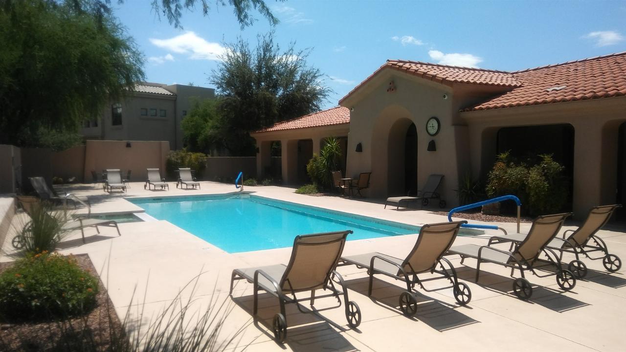 ツーソン Casitas At Sabino Springsアパートホテル エクステリア 写真