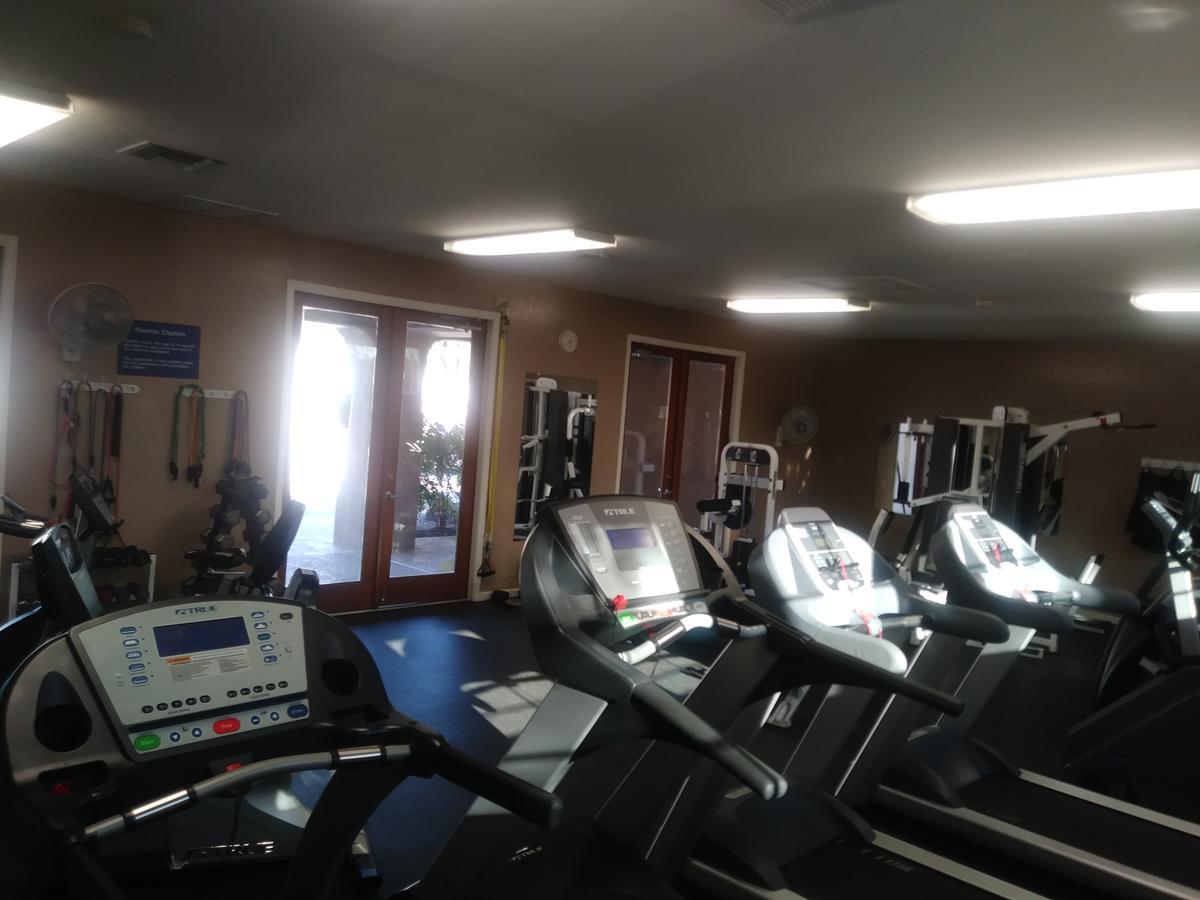 ツーソン Casitas At Sabino Springsアパートホテル エクステリア 写真
